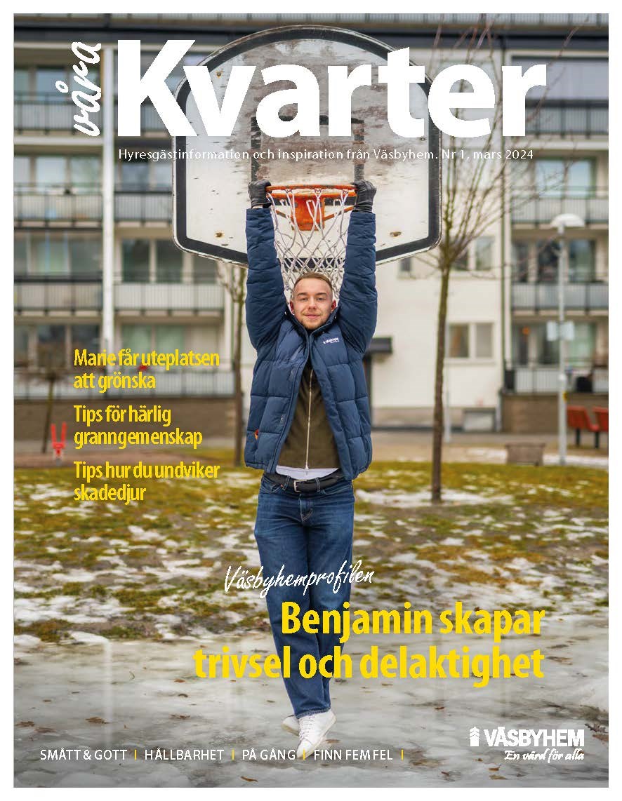 Framsidan på en tidning som visar en man som hänger från en basketkorg i ett bostadsområde.